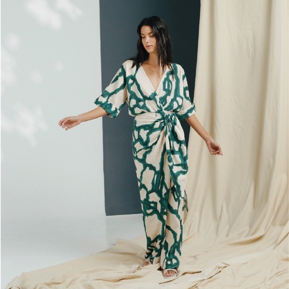 NWT Pinkfilosofy Bass Jumpsuit Ecru Print size Medium new with tag - Picture 3 of 14